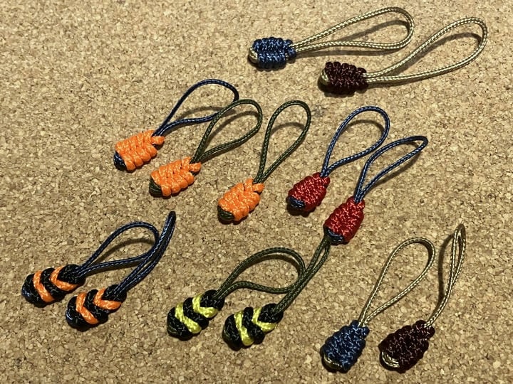 ジッパータブ（小）